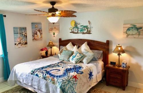 Oldsmar House | 2 Bedroom , 2 Bath , Villa