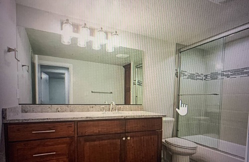 St. George House | 2 bedroom 2 bathroom !