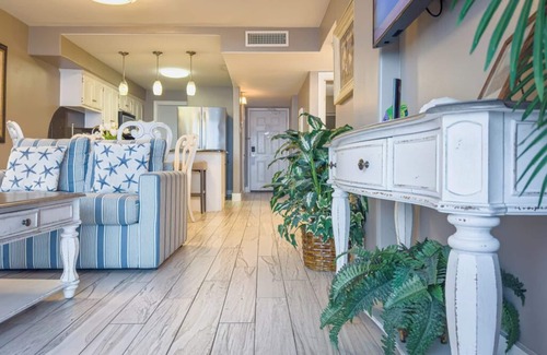 South Padre Island Resort | 2 Bedroom 2 Bathroom Condo #1104