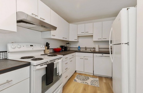 Picnic Point-North Lynnwood House | 2 bedroom, 3 bed Lynnwood home - Quiet and Convenient