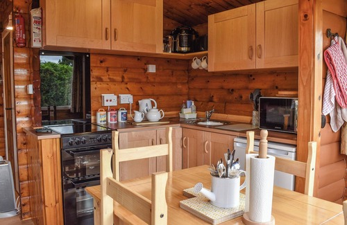 Bronaber Cottage | 2 bedroom accommodation in Trawsfynydd, near Harlech