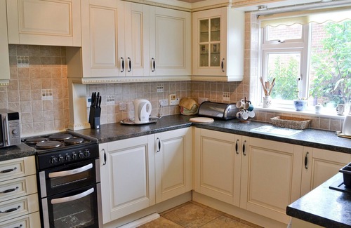 Hinderwell Cottage | 2 bedroom accommodation in Port Mulgrave, near Whitby