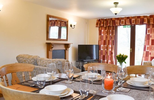 Sturminster Newton Cottage | 2 bedroom accommodation in Lydlinch, near Sturminster Newton