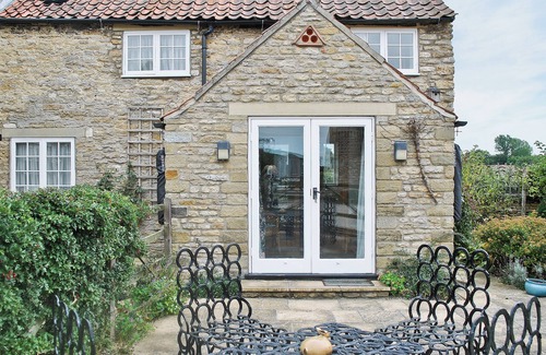 Potter Brompton Cottage | 2 bedroom accommodation in Brompton by Sawdon