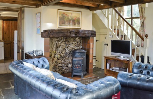 Askam-in-Furness Cottage | 2 bedroom accommodation in Askam-in-Furness, near Ulverston