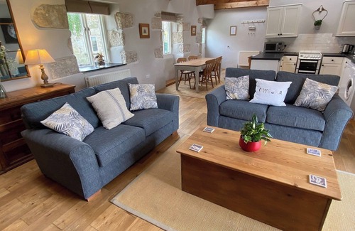 Saint Erth Praze Cottage | 2 bedroom accommodation in Godolphin Cross, Helston