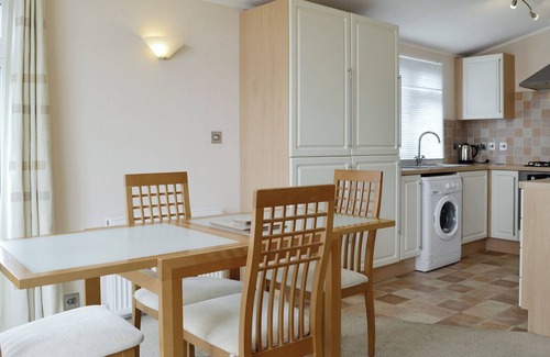 Hopton on Sea Cottage | 2 bedroom accommodation in Hopton-on-Sea, Great Yarmouth