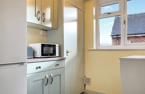 Biddulph Cottage | 2 bedroom accommodation in Stoke-on-Trent