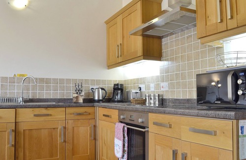 Rugeley Cottage | 2 bedroom accommodation in Near Uttoxeter