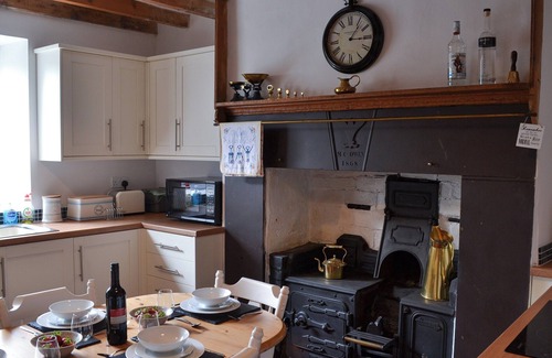 Penmachno Cottage | 2 bedroom accommodation in Penmachno, near Betws-Y-Coed