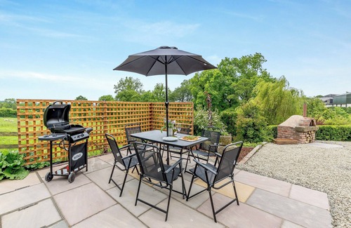 Clee Saint Margaret Cottage | 2 bedroom accommodation in Clee St. Margaret, near Craven Arms