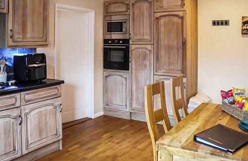 Mablethorpe Cottage | 2 bedroom accommodation in Theddlethorpe, near Mablethorpe