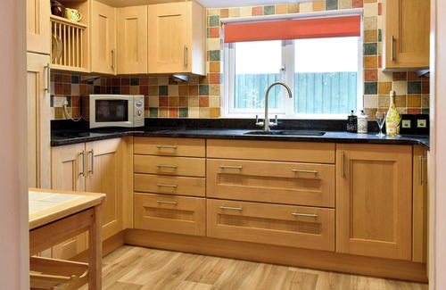 Middlezoy Cottage | 2 bedroom accommodation in Middlezoy, near Bridgwater