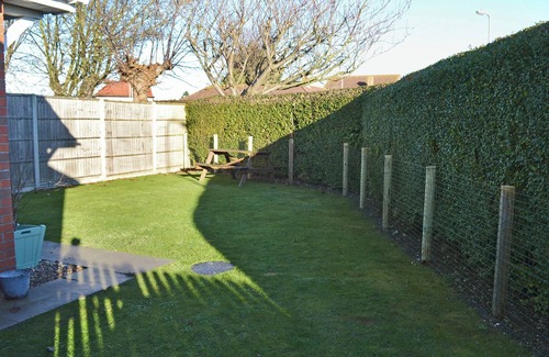 Sandilands Cottage | 2 bedroom accommodation in Sutton-on-Sea, near Mablethorpe
