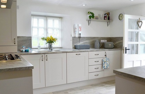 Brazzacott Cottage | 2 bedroom accommodation in North Petherwin, near Launceston