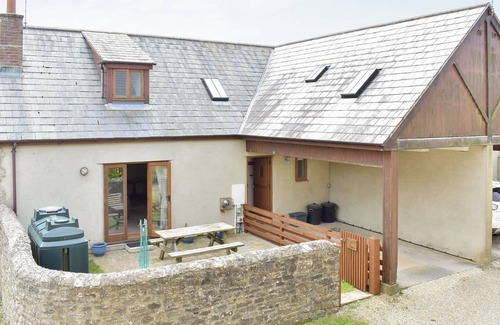 Puncknowle Cottage | 2 bedroom accommodation in Puncknowle, near Dorchester