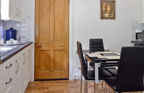 Kilcreggan Cottage | 2 bedroom accommodation in Cove, near Helensburgh