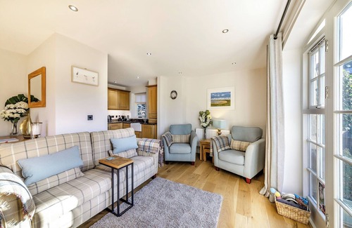 North Sunderland Cottage | 2 bedroom accommodation in Seahouses