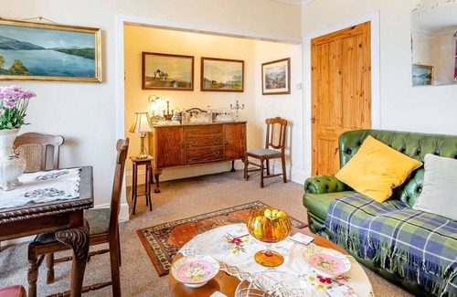 Innellan Cottage | 2 bedroom accommodation in Inellan, Dunoon