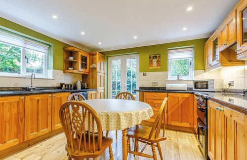 Bintree Cottage | 2 bedroom accommodation in Bintree, near Melton Constable