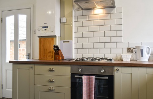 Enderby Cottage | 2 bedroom accommodation in Enderby
