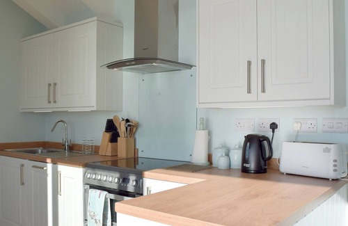 Amroth Cottage | 2 bedroom accommodation in Amroth, near Saundersfoot