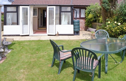 Walcott Cottage | 2 bedroom accommodation in Walcott, near Norwich