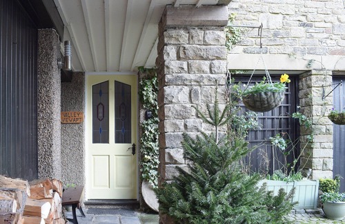 Burnsall Cottage | 2 bedroom accommodation in Burnsall, near Skipton