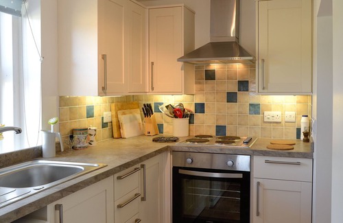 Alford Cottage | 2 bedroom accommodation in Whitehouse, near Alford