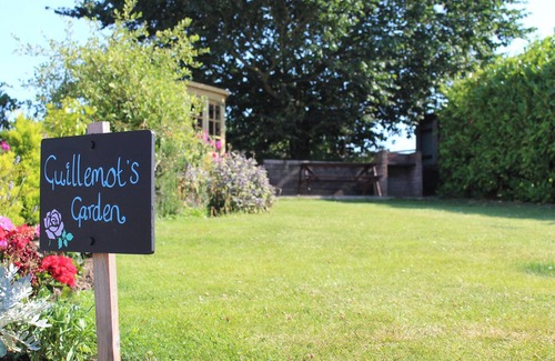 Buckton Cottage | 2 bedroom accommodation in Buckton, near Flamborough
