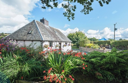Caersws Cottage | 2 bedroom accommodation in Trefeglwys, near Caersws