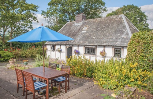 Caersws Cottage | 2 bedroom accommodation in Trefeglwys, near Caersws
