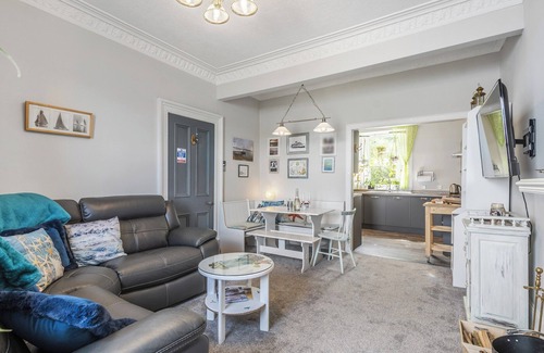 Kilmun Cottage | 2 bedroom accommodation in Blairmore, near Dunoon