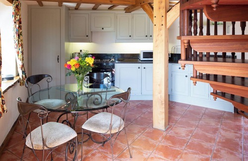 Kinross Cottage | 2 bedroom accommodation in Kinross, near Perth