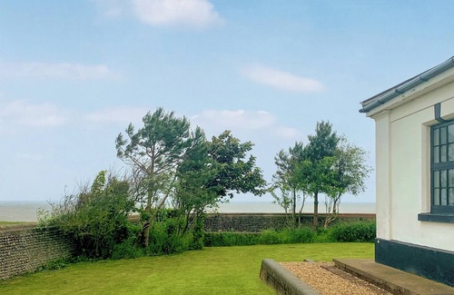 Happisburgh Cottage | 2 bedroom accommodation in Happisburgh, near Cromer