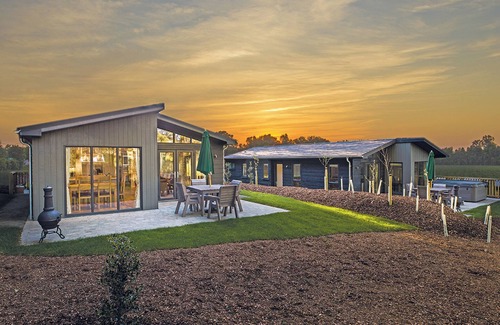 Penally Ski Chalet | 2 bedroom accommodation in Tenby