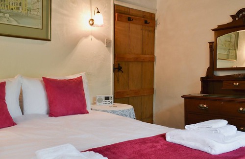 Worton Cottage | 2 bedroom accommodation in Gunnerside, near Reeth