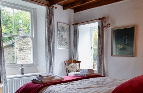 Worton Cottage | 2 bedroom accommodation in Gunnerside, near Reeth