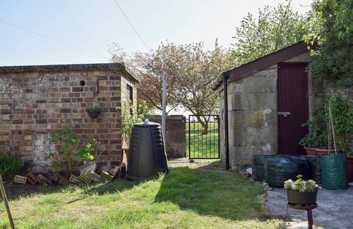 Airth Cottage | 2 bedroom accommodation in Culross, near Dunfermline