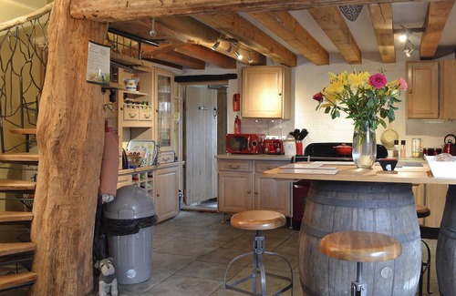 New Forest District Cottage | 2 bedroom accommodation in Shobley, Ringwood