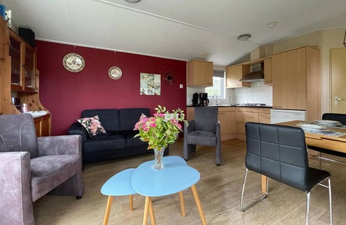 Tzummarum House | 2 bedroom amazing home in Tzummarum