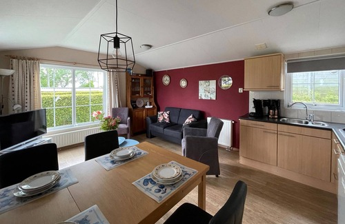 Tzummarum House | 2 bedroom amazing home in Tzummarum