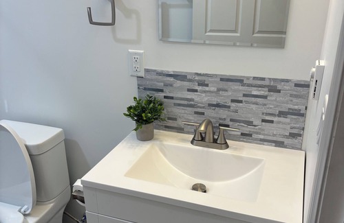 Marion Bridge Apartment | 2-bedroom apartment in tranquil Marion Bridge with AC, WiFi