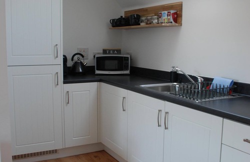 Hedge End Apartment | 2 Bedroom Apartment - Coach House