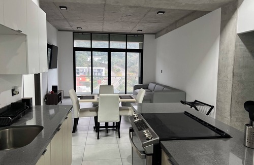 Antiguo Cuscatlan Apartment | 2-bedroom apartment in Nuevo Cuscatlán with WiFi, fitness room and pool access