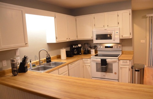 Daleville Apartment | 2-bedroom apartment in charming Daleville with WiFi, AC. Enjoy your stay