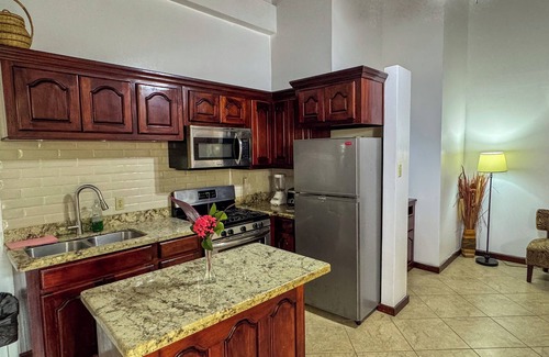Hopkins Apartment | 2-bedroom apartment in peaceful Hopkins with WiFi, AC. Enjoy your stay