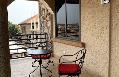 Kumasi Apartment | 2-Bedroom Apartment in Kumasi