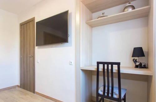Na Rovella House | 2 bedroom apartment near City of Arts