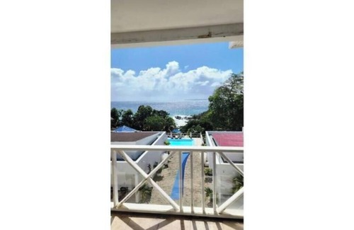 Bacolet Apartment | 2-bedroom apartment in cool Scarborough with AC